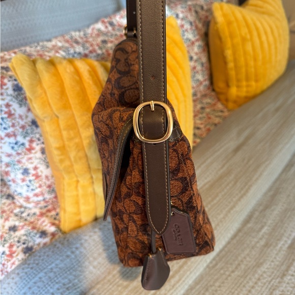 Coach Etta Flap in Signature Chenille - Picture 3 of 6